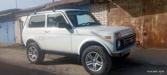 ВАЗ 4x4 (Нива), 212140 фото 4