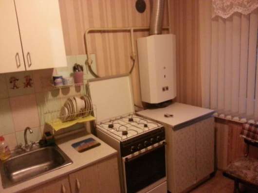 Продам однокомнатную квартиру в Подольске. Жилая площадь 32 кв.м. Этаж 2. Дом кирпичный.