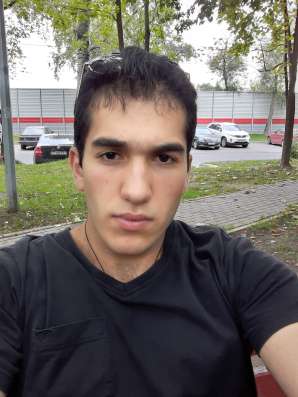 Эдик, 21 год, хочет пообщаться