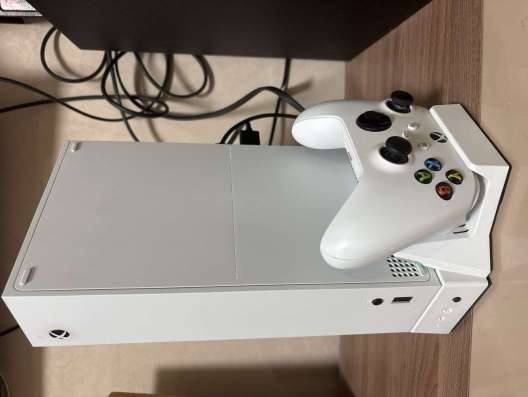 Xbox Series S в Верхней Салде