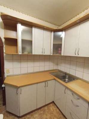 Кухонный гарнитур угловой б/у