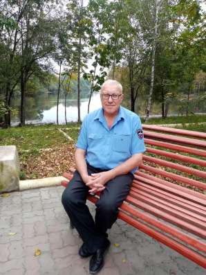 Василий, 64 года, хочет пообщаться