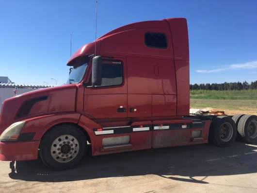 Volvo VNL 670