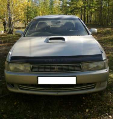 легковой автомобиль Toyota Cresta