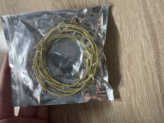 Струны для гитары