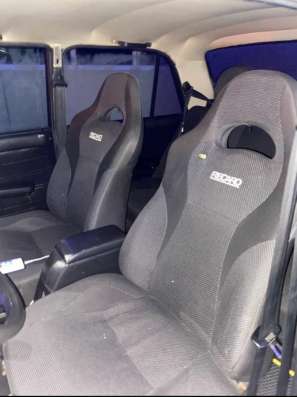 Сиденья Recaro