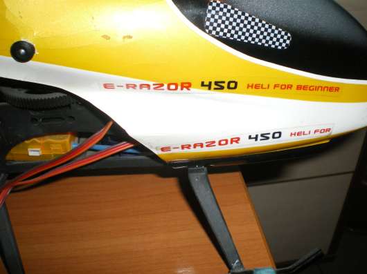 Продам вертолет E-RAZOR 450