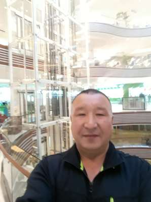 Виктор Жукушев, 49 лет, хочет пообщаться