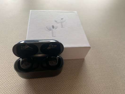 Наушники AirPods Pro чёрные в Кирово-Чепецке фото 3