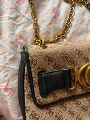 Сумка Guess оригинал в Москве фото 3