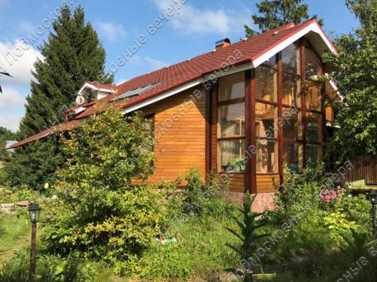 Продам коттедж в Истра.Жилая площадь 300  кв.м.Есть Газ, Водопровод.