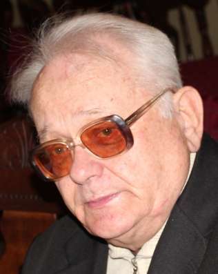 Леонид, 87 лет, хочет пообщаться