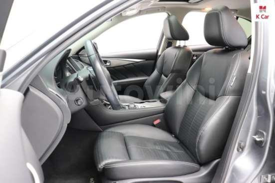 Infiniti Q50 в Владивостоке фото 8