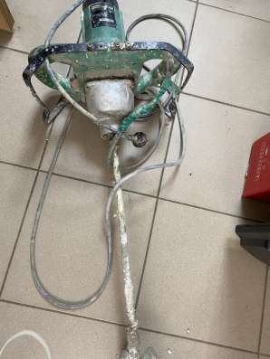 Миксер hitachi um 12vst