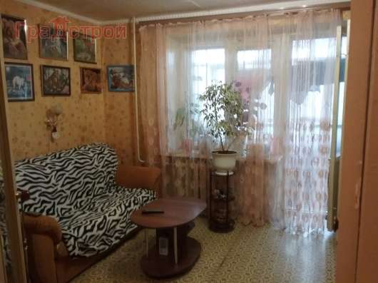 Продам трехкомнатную квартиру в Вологда.Жилая площадь 61,50  кв.м.Дом кирпичный.Есть Балкон.