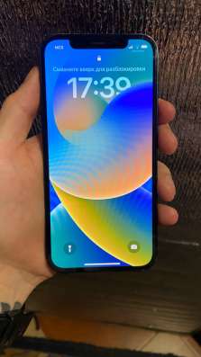 Продам iPhone 12 на 128, черный
