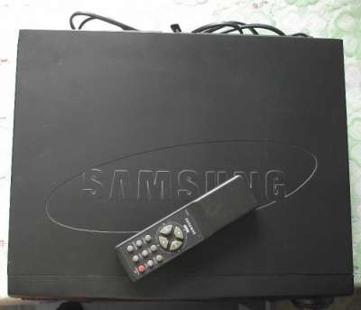 видеомагнитофон SAMSUNG vhs SVR18A с записью