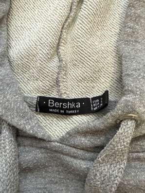 Худи бренд Bershka