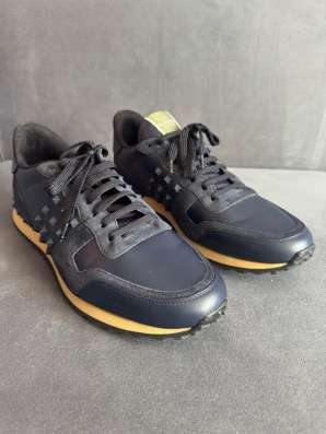 Valentino Garavani Rockrunner в Перми