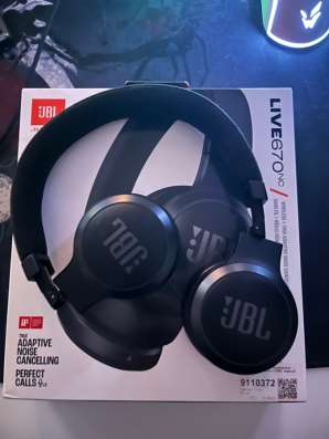 JBL live 670nc