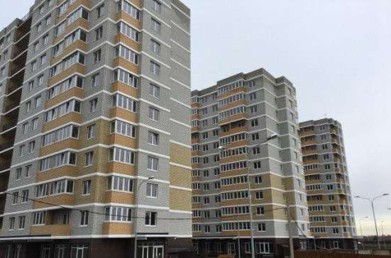 Продам однокомнатную квартиру в Краснодар.Жилая площадь 38  кв.м.Этаж 8.Дом монолитный. в Краснодаре