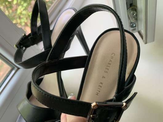Туфли «Charles & Keith» фото 6