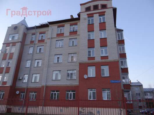 Продам трехкомнатную квартиру в Вологда.Жилая площадь 105,40  кв.м.Этаж 4.Есть Балкон. в Вологде фото 4