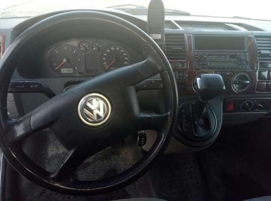 Продажа автомобиля Volkswagen Transporter в Лобне фото 11