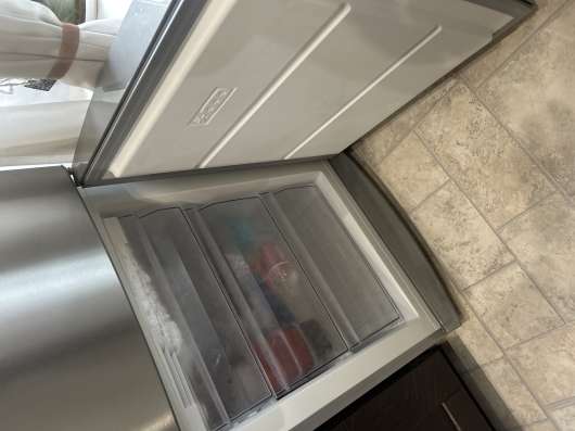 Продам холодильник электролюкс(Electrolux) в Москве фото 3