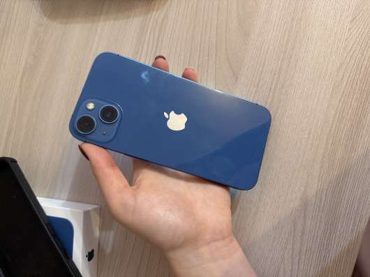 IPhone 13 на 125 ГБ в Владивостоке
