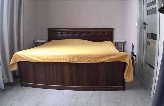 Комплект кровать с тумбочками