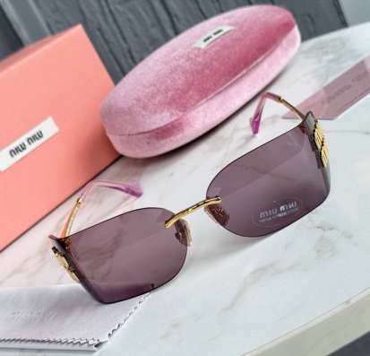 Очки Miu miu в Москве