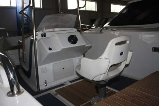 Купить лодку (катер) Vympel 5400 Fisher в Рыбинске фото 9