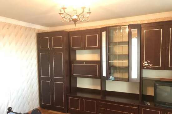 Продам трехкомнатную квартиру в Краснодар.Жилая площадь 70  кв.м.Этаж 9.Дом кирпичный.