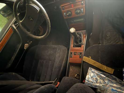 Продам Mercedes Benz 1986г. в Серове фото 3