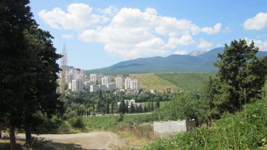 земельный участок 10 сот  Алушта АР Крым