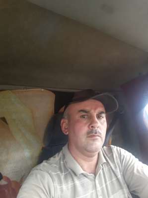 Саид, 41 год, хочет пообщаться