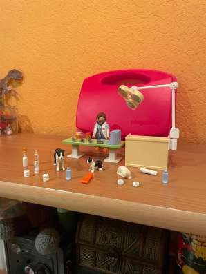 PLAY MOBIL набор: чемодан-ветеринарная клиника в Москве фото 3