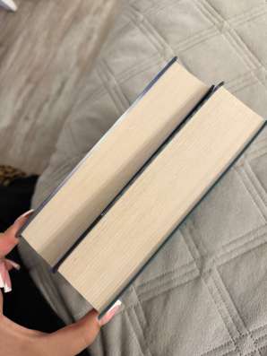 Две книги #любовь ненависть и #ненависть любовь в Сходне