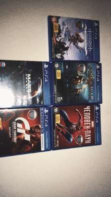 Продам sony playstation 4 slim black 1TB в Лобне фото 7