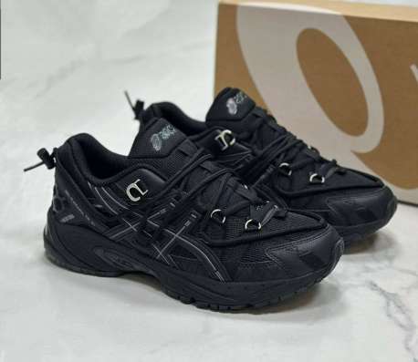Кроссовки ASICS в Челябинске фото 3