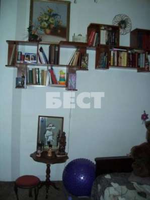 Продам четырехкомнатную квартиру в Москве. Жилая площадь 81 кв.м. Этаж 3. Дом кирпичный. в Москве фото 17