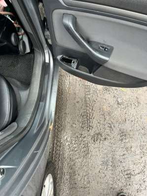 Volkswagen Golf 5 серия, 2004 в Ленинск-Кузнецком фото 7