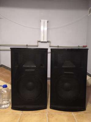 Продам активную акустику Spark audio wr-15a