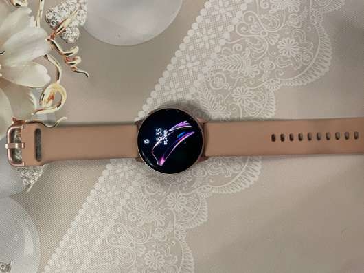 Электронные часы Samsung