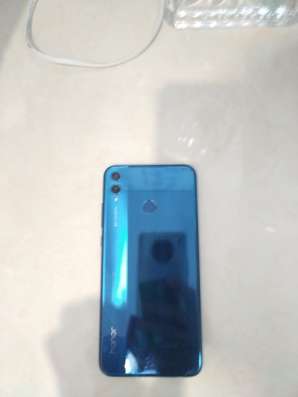Продам телефон honor x8