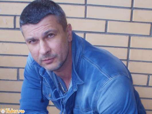 Иван, 42 года, хочет познакомиться