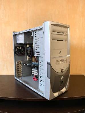 Компьютер 3gb / 250gb / GT 9400