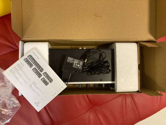 Звуковая карта behringer uphoria 404hd в Москве фото 4
