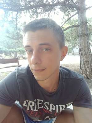 Александр, 34 года, хочет пообщаться